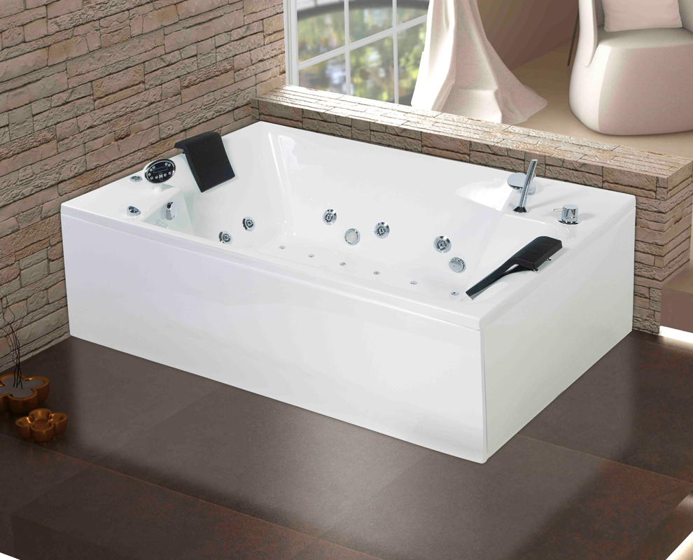 Il bagno….un viaggio virtuale alla scoperta di angoli di mondo, storie e culture sbirciando curiosamente dallo spioncino della porta del bagno